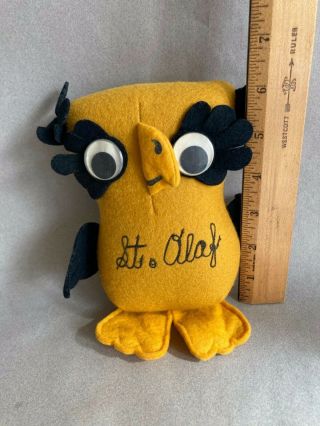 Vintage Wool Owl Personality Pet Collegiate Mfg.  Co St.  Olafs Mn