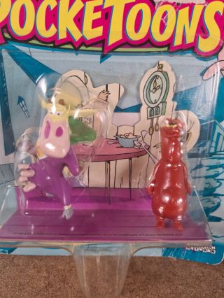 CARTOON NETWORK POCKETOONS COW AND CHICKEN COLLECTABLE FIGURINES AND PLAYSCENE 2