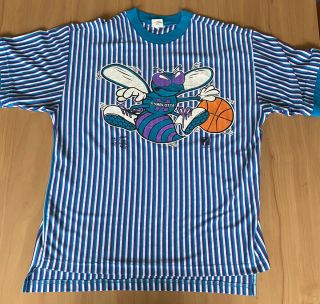 Vintage 90’s Charlotte Hornets Shirt Large