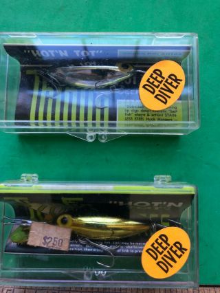 Two Vintage Storm - Pre - Rapala Lure Hot N Tot In Old Plastic Box