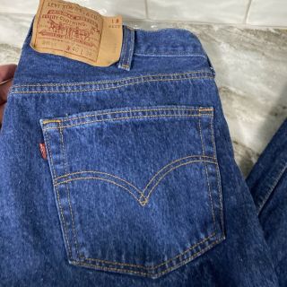 Vintage Men’s Levis 501xx Jeans Denim Dark Blue Pants 40x38 Actual 38x35 Madeusa