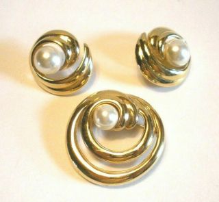 Vintage Napier Post Earrings W/ Matching Brooch,  Faux Pearl,  Swirl,  Circle,  Goldtone