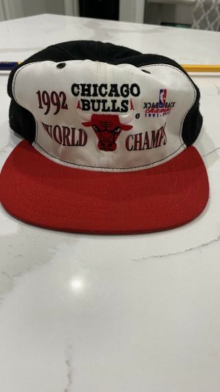 Vintage Era 1992 World Champs Chicago Bulls Hat Pro Model Snapback Usa