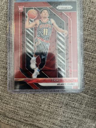 2018 Trae Young Panini Prizm Ruby Wave Red Rc Rookie Hawks