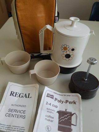 Vintage Regal Poly Perk Daisy Floral 2 - 4 Cup Automatic Percolator Travel Case