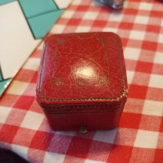 Antique Vintage Leatherette Ring Jewelry Presentation Box With Push Button Red
