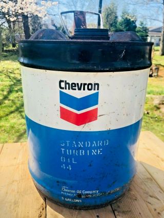 Vintage 5 Gallon Metal Chevron Standard Oil Can Of Kentucky Collectible Gas Oil