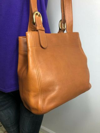 Vintage Coach Tan Brown Leather Waverley Shoulder Bag Style/model 4157