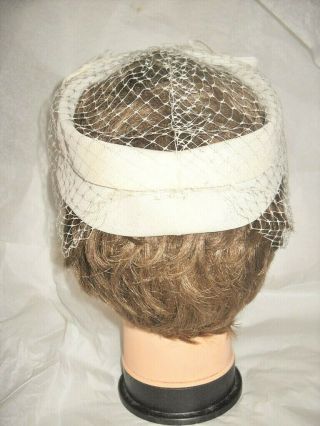 VINTAGE HAT WHITE RING WITH VELVET BOWS & VEIL Open Top Women Ladies Millinery 3