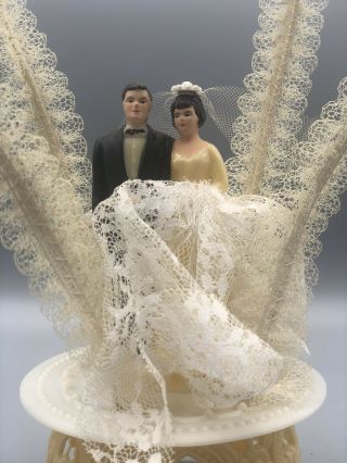 Vintage 60’s Wedding Cake Topper Brunette Bride & Groom W/ Lace 11”