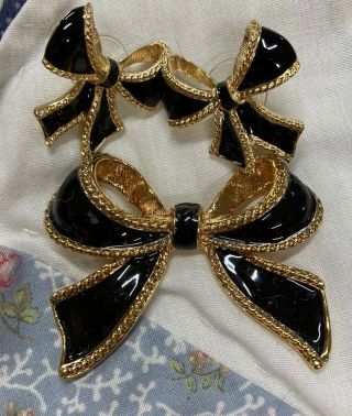 Vintage Kenneth Jay Lane For Avon Black Enamel Bow Necklace And Earrings