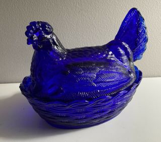 Vtg Cobalt Blue Glass Hen On Nest Lidded Covered Candy Dish Unmarked Split Tail