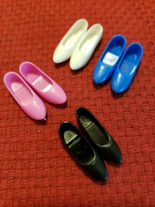 Vintage Barbie Outfit " Set Of 4 Pairs Flat Shoes "