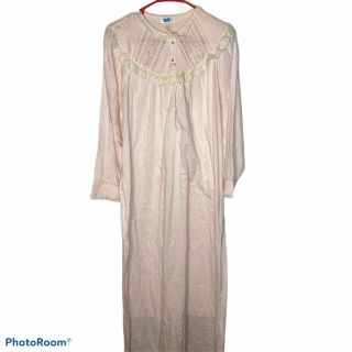 Barbizon Vintage Pink Nightgown No Size Tag Fits M/l Long Sleeve Modest Lace Bow