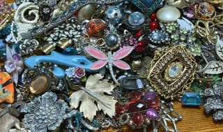 Over 6 lbs Jewelry CRAFT Some Wearable Vtg To Now Rhinestones Beads & More 50 2