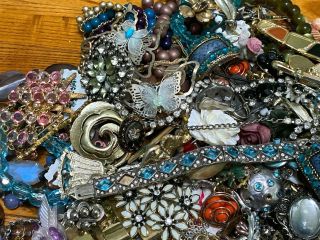 Over 6 lbs Jewelry CRAFT Some Wearable Vtg To Now Rhinestones Beads & More 50 3
