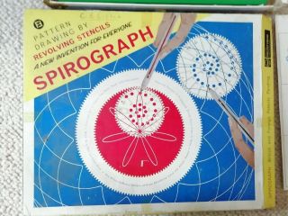 VINTAGE SPIROGRAPH - DENYS FISHER - 1960 ' s - PATTERN DRAWING STENCILS 2