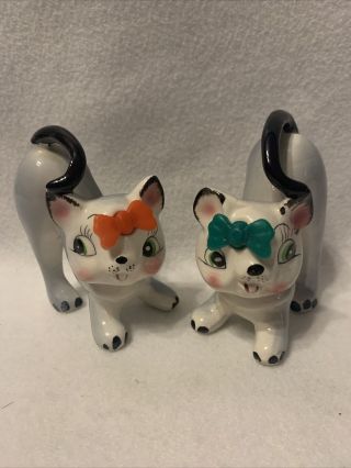Vintage Black - Gray - White Kittens/cat With Bow Salt And Pepper Shakers