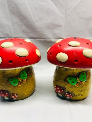 Vintage Large Mushrooms with Butterflies Salt and Pepper Shakers Japan 3