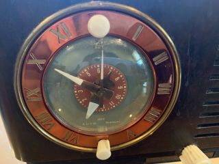 Vintage Ge General Electric Radio Alarm Clock Model 60 Tube A.  M.  ￼