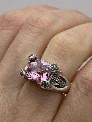 Vintage Marcasite Pink Gemstone 925 Sterling Silver Ring Size 6 (7.  6 Grams