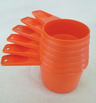 Vintage Tupperware Orange Nesting Stacking Measuring Cups Complete Set Of 6 Euc