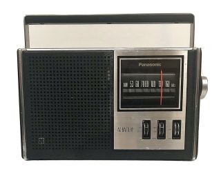 Vintage 1970 Panasonic R1551 Transistor Am Radio And Ac/dc Power