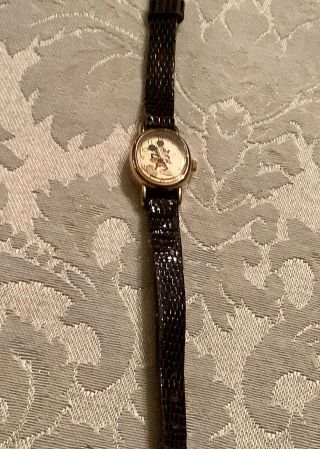 Vintage Disney Lorus V811 5070 Mickey Mouse Wrist Watch