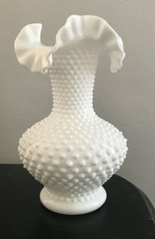 Vintage Large 11 " Fenton Hobnail White Milk Glass Vase With Fluted & Ruffled Rim