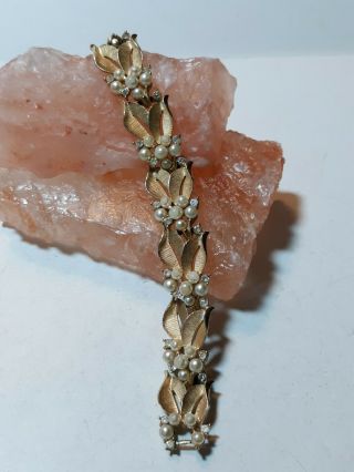 Crown Trifari Faux Pearls & Rhinestones Gold Plate Vintage Bracelet