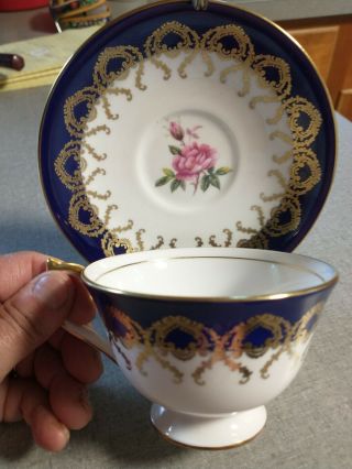Vintage Aynsley Made In England Fine Bone China Teacup And Sauser