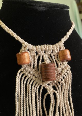 Vintage 1970 ' s Handcrafted Macrame Necklace/ Choker w/ Wooden Beads - Boho 2