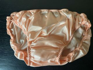 Girly Peach Double Antron Nylon Van Raalte Bikini Panties Size 5