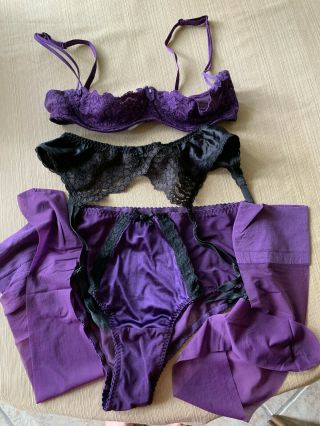 Quarter Cup Bra,  Garter Belt,  Panties,  Stockings - Purple & Black Color
