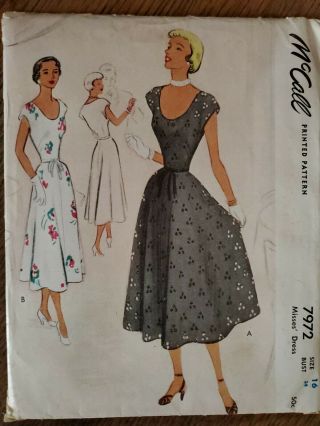 Vintage Mccall Printed Pattern 7972 (1950) Misses 