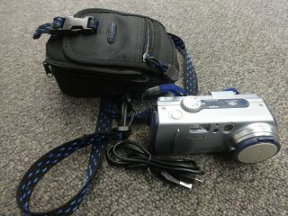 Vintage Sony Cybershot Dsc - P30 1.  3 Mp Digital Camera