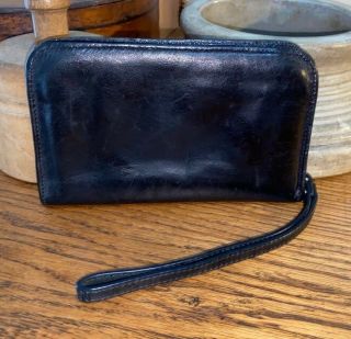 Hobo Bags Black Vintage Hide Leather Zip Around Phone Clutch Wallet Wristlet Euc