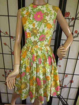 Vtg 50 60s Shasta Daisy Flower Print Cotton Pleated Full Skirt Rockabilly Dress