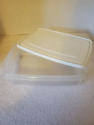 Vintage Rubbermaid Servin Saver 7 Rectangular Container White Lid 17 Cups