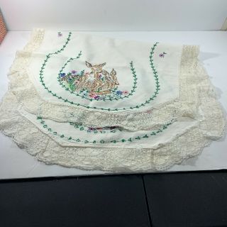 Vintage Embroidered Oval Dresser Or Table Scarf Runner Deer Handmade 34 " X 20 "