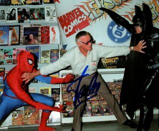 Stan Lee - Spider Man Vs Batman Vintage Signed 8x10 Photo Autographed - Reprint