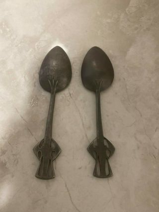 LIBERTY & CO TUDRIC PEWTER SPOON SET BY ARCHIBALD KNOX 3