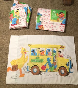 Vintage Sesame Street Bert Ernie Twin 3 Pc Sheet Set W/ Pillowcase School Apples