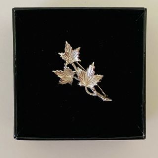 Vintage Sterling Silver Maple Leaf Leaves Brooch or Pin - Cut Work Sparkle 2