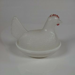 Vintage Milk Glass Hen On Nest Covered Dish Chicken Red Comb