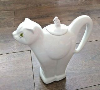 Vintage 1970s Carlton Ware Retro Art Deco Cat & Mouse Teapot White