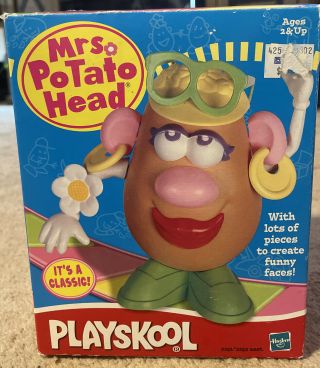 Vintage Mrs Potato Head From 2000.  Playskool.  Open Box.