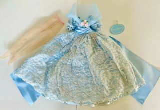 Vintage Doll Clothes: Tagged Madame Alexander " Self " Portrait Gown Fits Cissy