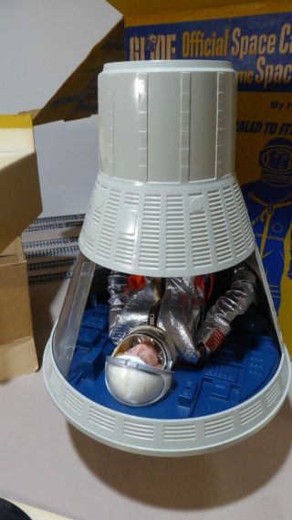 Vintage GI Joe Astronaut & Space Capsule with box 5