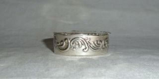 Repousse Decorated Early 20th Century 925 Silver Continental Snuff Box 2